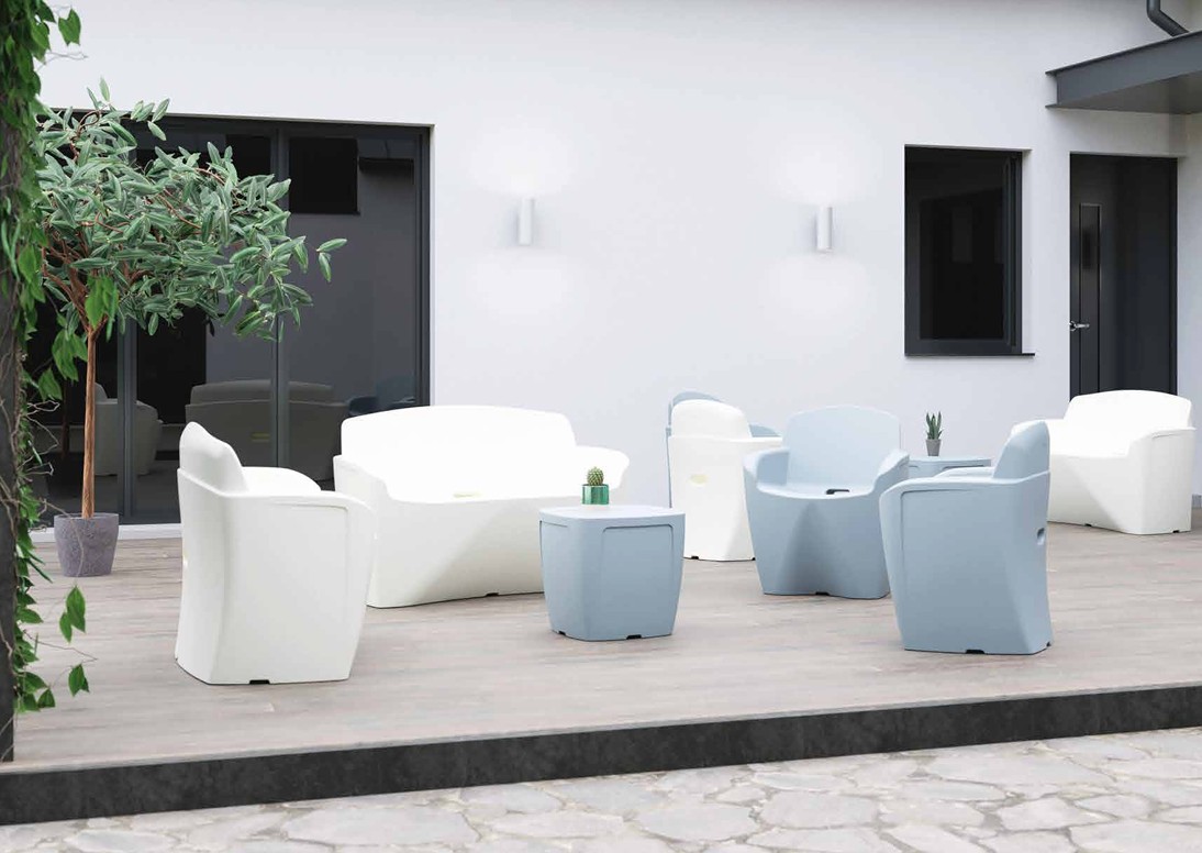 le mobilier urbain conçu pour durer, même dans les environnements les plus exposés.